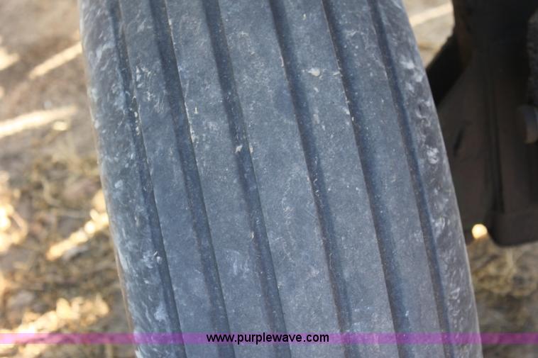 image for item E8260 Great Plains Solid Stand 24' drill