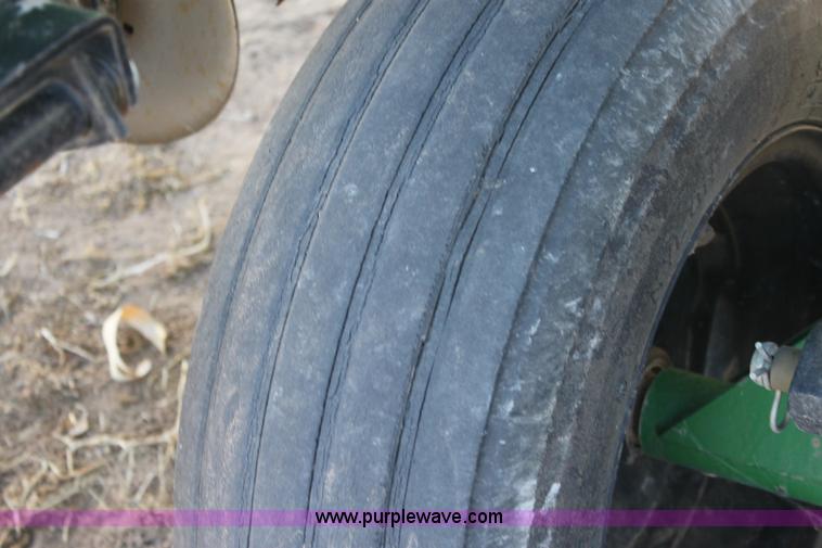 image for item E8260 Great Plains Solid Stand 24' drill