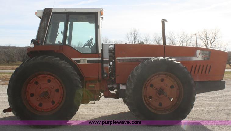 image for item F2726 1978 International 3388 2+2 4WD tractor