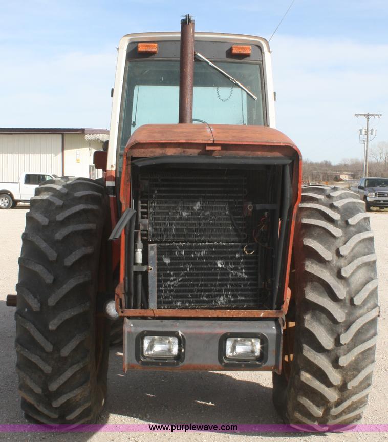 image for item F2726 1978 International 3388 2+2 4WD tractor