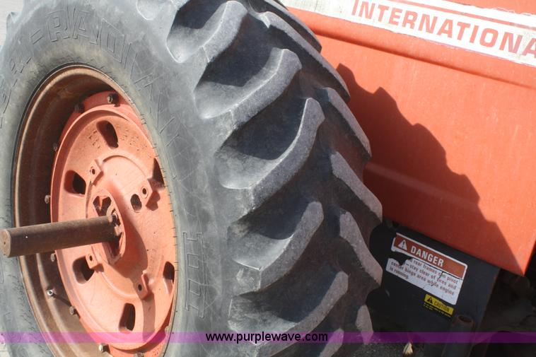 image for item F2726 1978 International 3388 2+2 4WD tractor