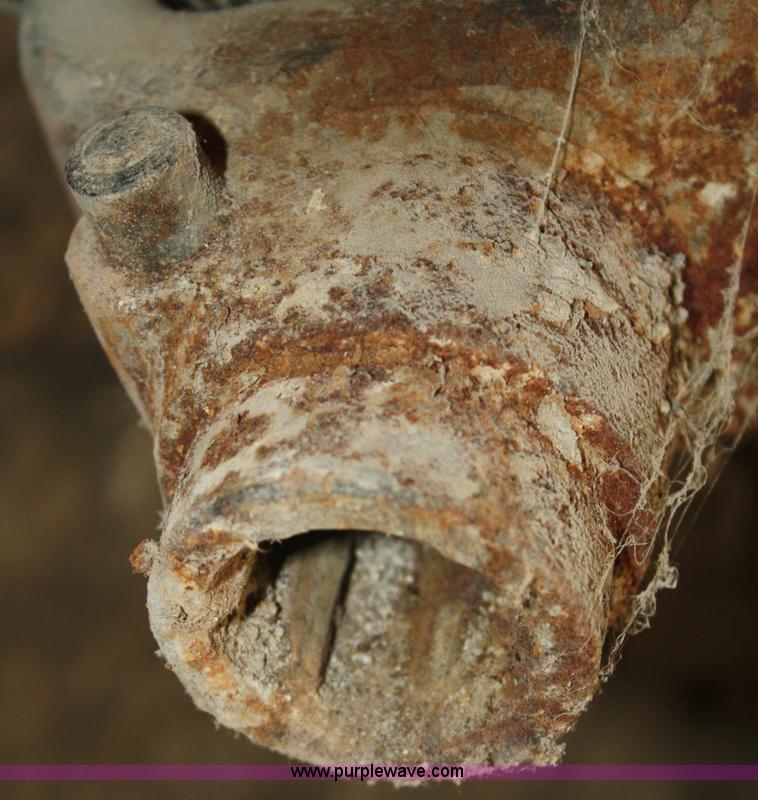 image for item F2727 Gehl 120XD grinder/mixer