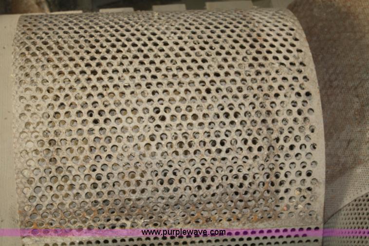 image for item F2727 Gehl 120XD grinder/mixer