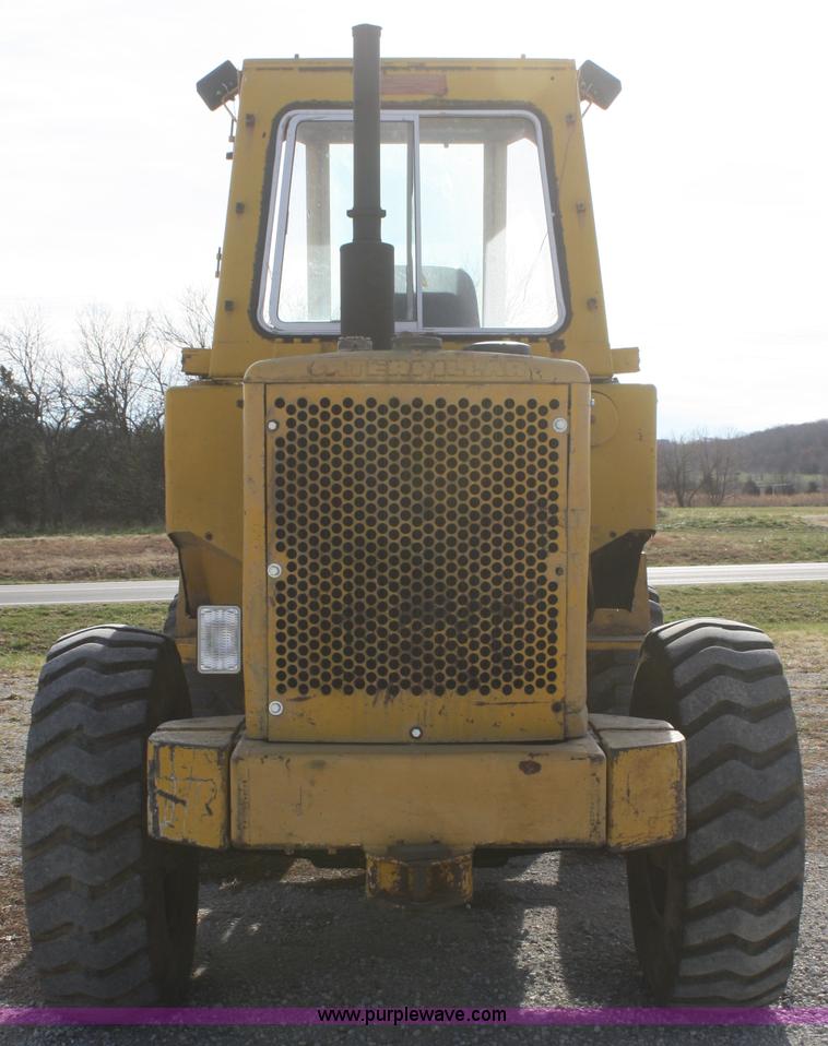 image for item F2728 1975 Caterpillar 920 wheel loader