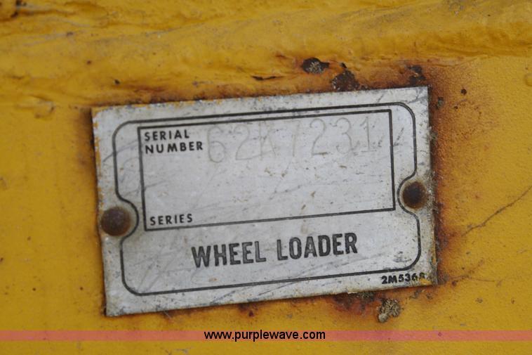 image for item F2728 1975 Caterpillar 920 wheel loader