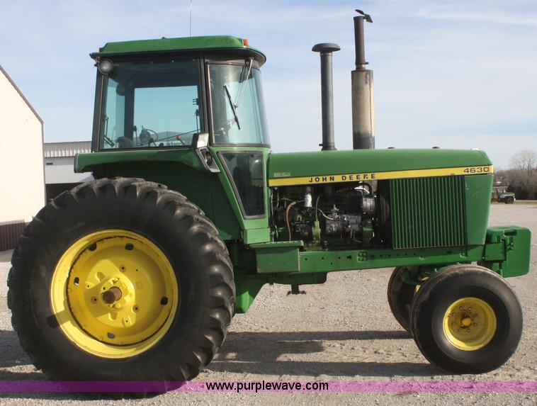 image for item F2729 1977 John Deere 4630 tractor
