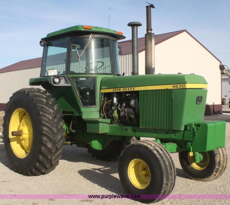 image for item F2729 1977 John Deere 4630 tractor