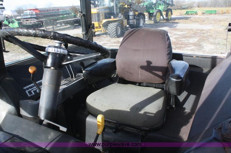 image for item F2729 1977 John Deere 4630 tractor