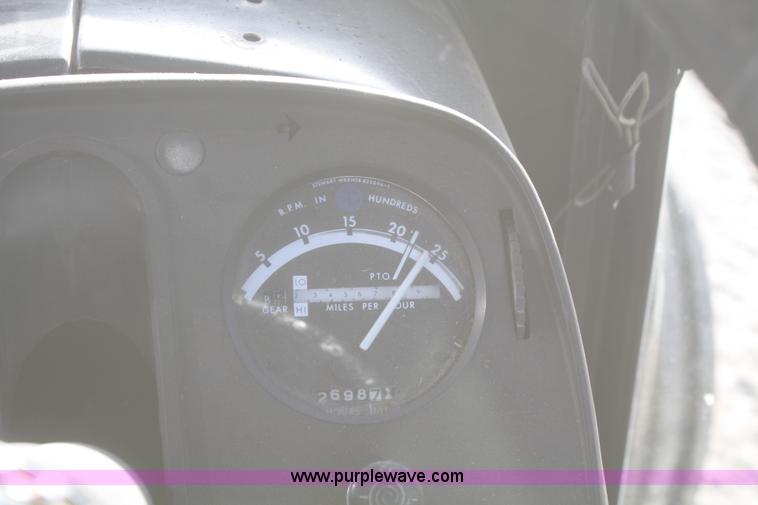 image for item F2729 1977 John Deere 4630 tractor