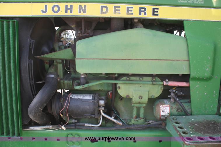 image for item F2729 1977 John Deere 4630 tractor