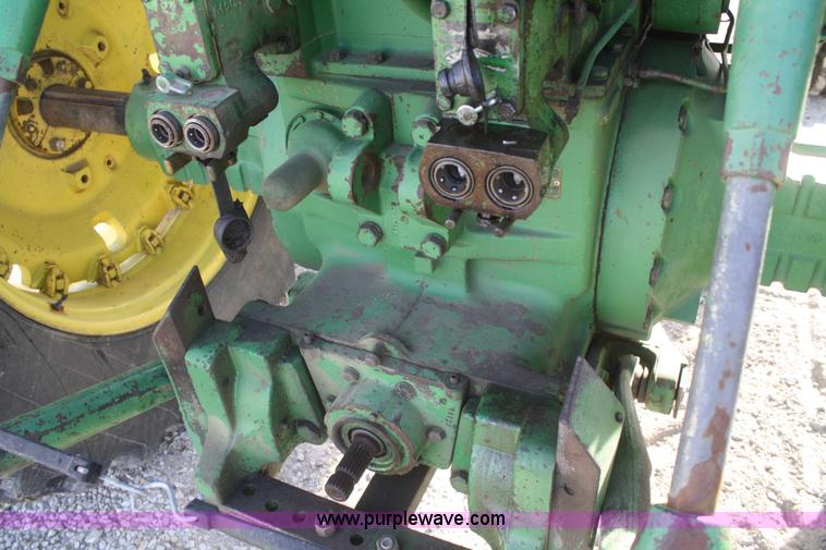 image for item F2729 1977 John Deere 4630 tractor