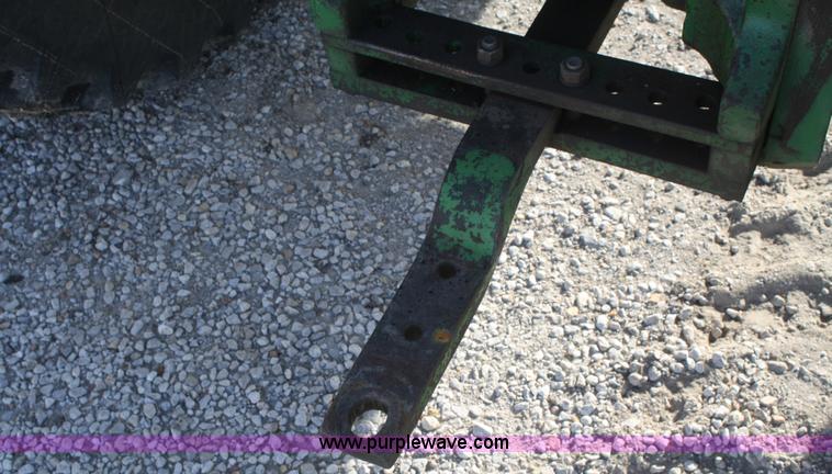 image for item F2729 1977 John Deere 4630 tractor