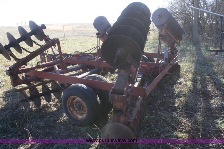 image for item F2899 18'W disc