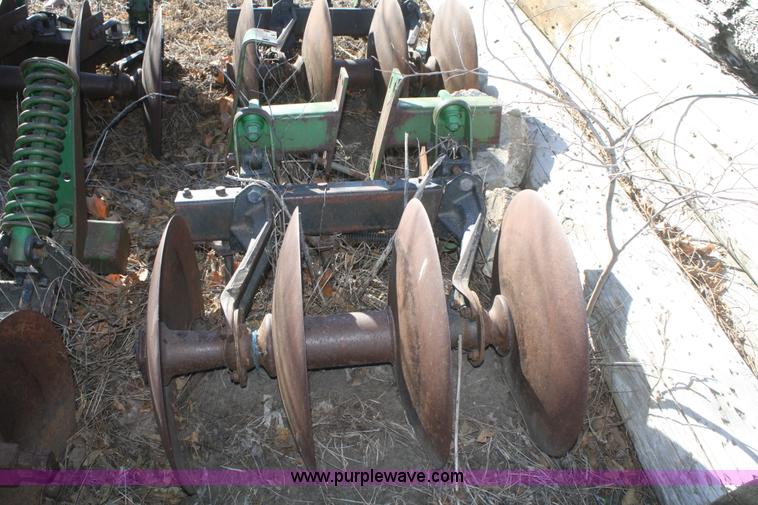 image for item F2900 John Deere 712 soil saver