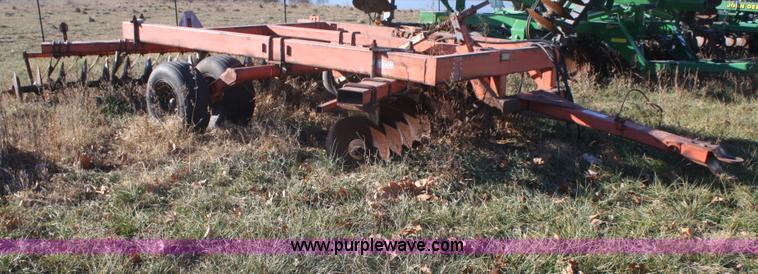 image for item F2902 Allis Chalmers 3100 offset disc