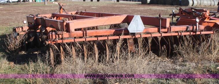 image for item F2902 Allis Chalmers 3100 offset disc