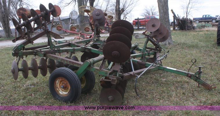 image for item F2907 John Deere disc