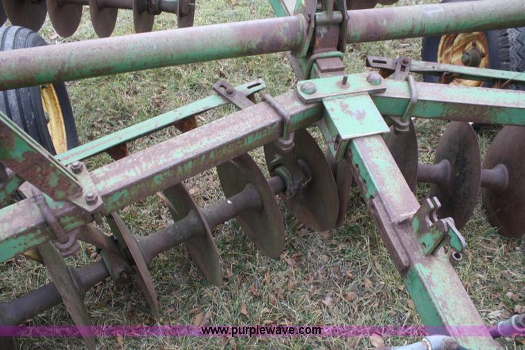 image for item F2907 John Deere disc