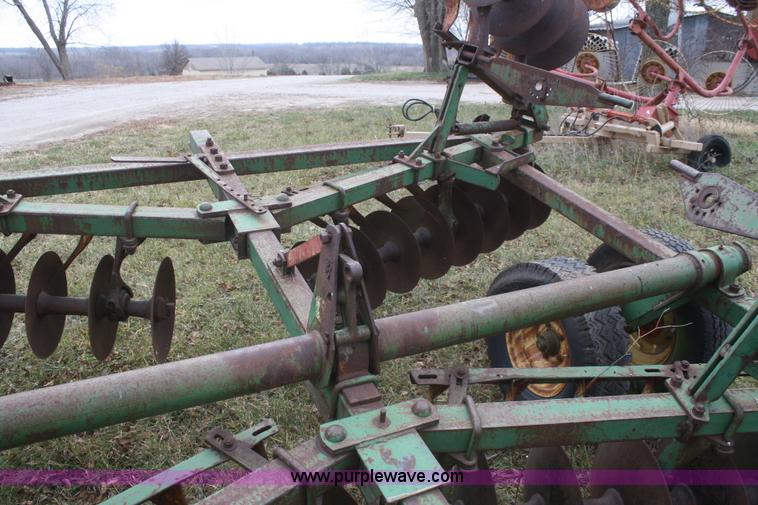 image for item F2907 John Deere disc