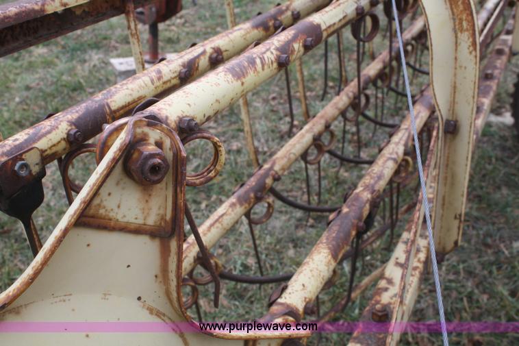 image for item F2908 New Holland 250 ground driven rake