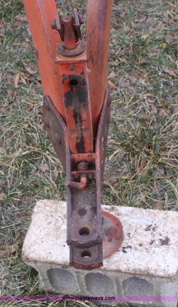 image for item F2908 New Holland 250 ground driven rake