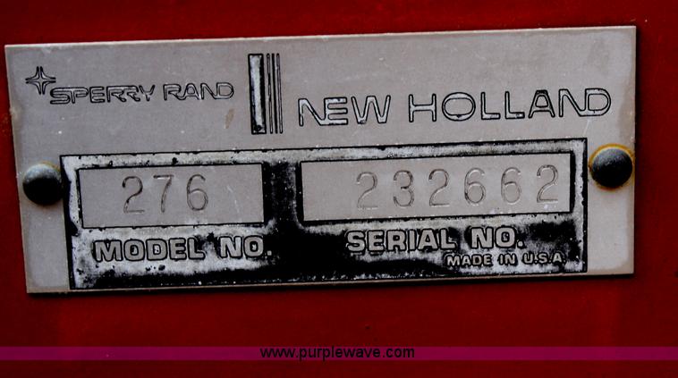 image for item F2909 New Holland 276 square baler