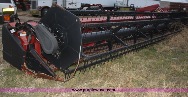 image for item F2914 2007 Case IH 1020 30' flex platform header