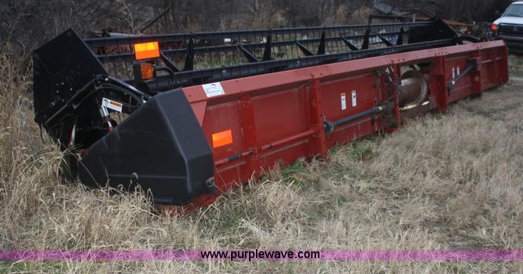 image for item F2914 2007 Case IH 1020 30' flex platform header