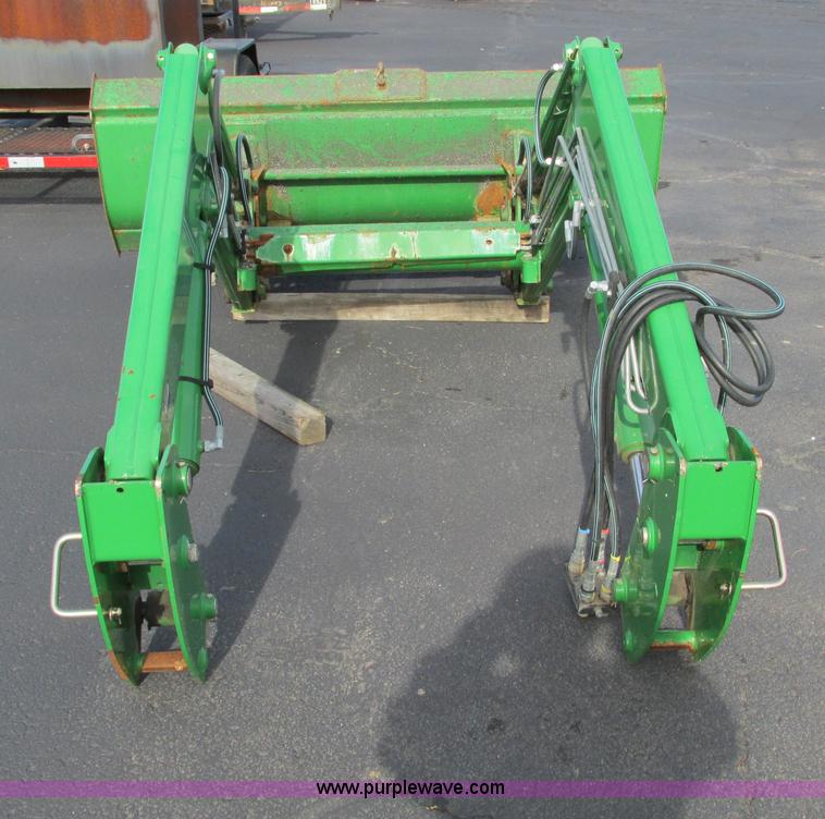 image for item F4056 2005 John Deere 673 loader attachment