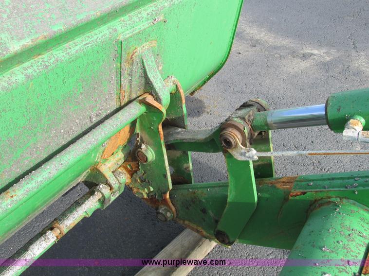 image for item F4056 2005 John Deere 673 loader attachment