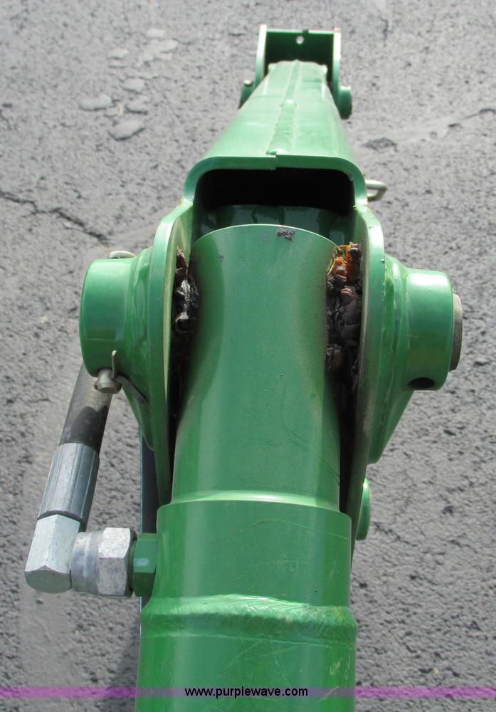 image for item F4056 2005 John Deere 673 loader attachment