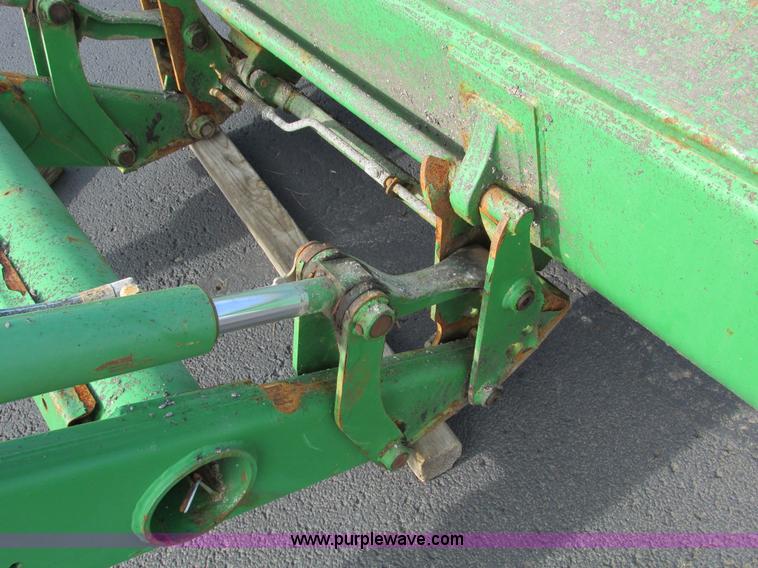image for item F4056 2005 John Deere 673 loader attachment