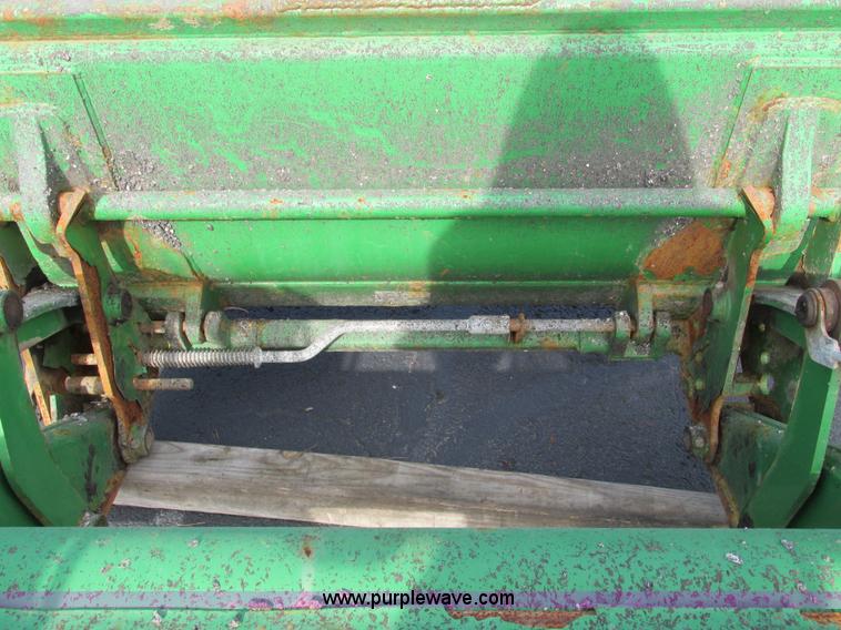 image for item F4056 2005 John Deere 673 loader attachment