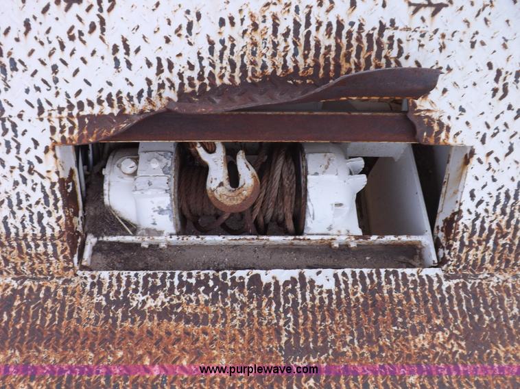 image for item F6348 1978 Landoll 46' hydraulic equipment trailer