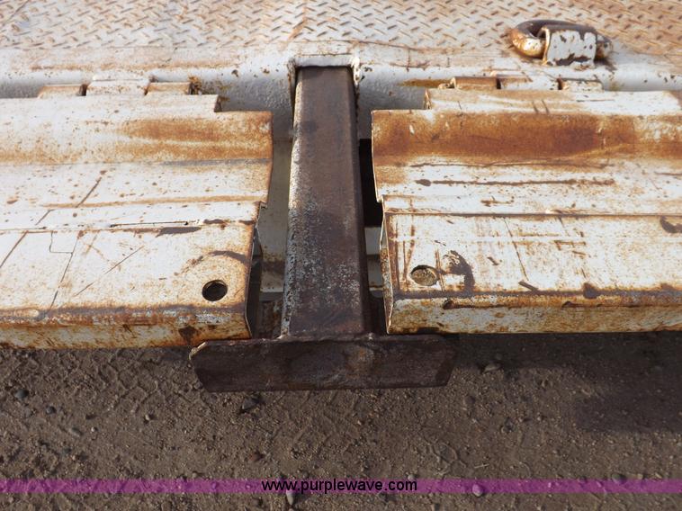 image for item F6348 1978 Landoll 46' hydraulic equipment trailer