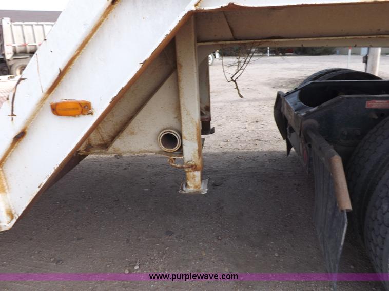 image for item F6348 1978 Landoll 46' hydraulic equipment trailer