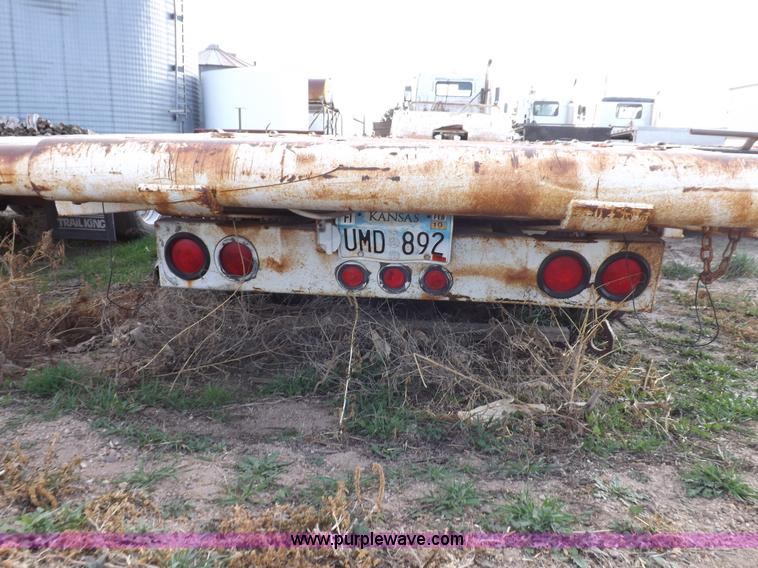 image for item F6348 1978 Landoll 46' hydraulic equipment trailer