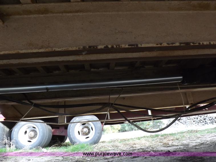 image for item F6348 1978 Landoll 46' hydraulic equipment trailer