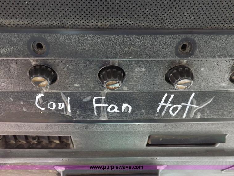 image for item F6349 1978 John Deere 4840 tractor