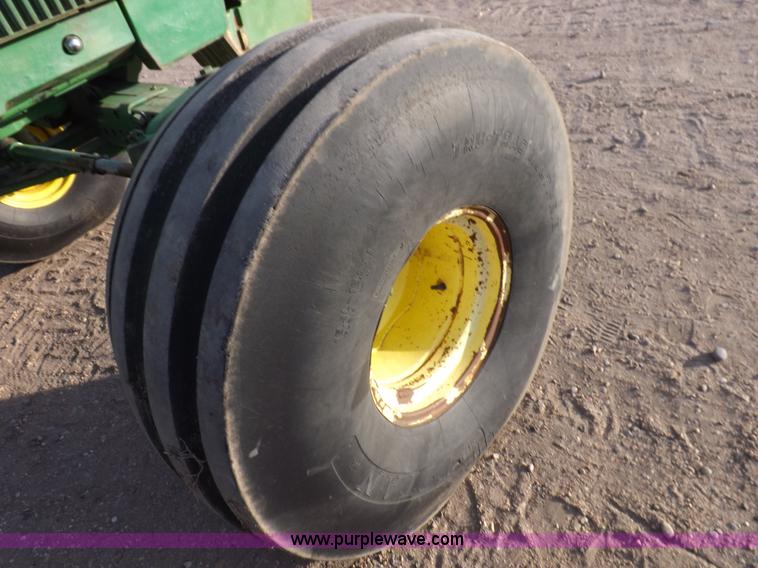 image for item F6349 1978 John Deere 4840 tractor