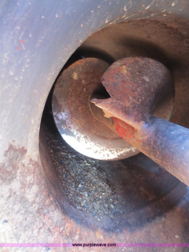 image for item F6542 1993 Case IH 1688 combine