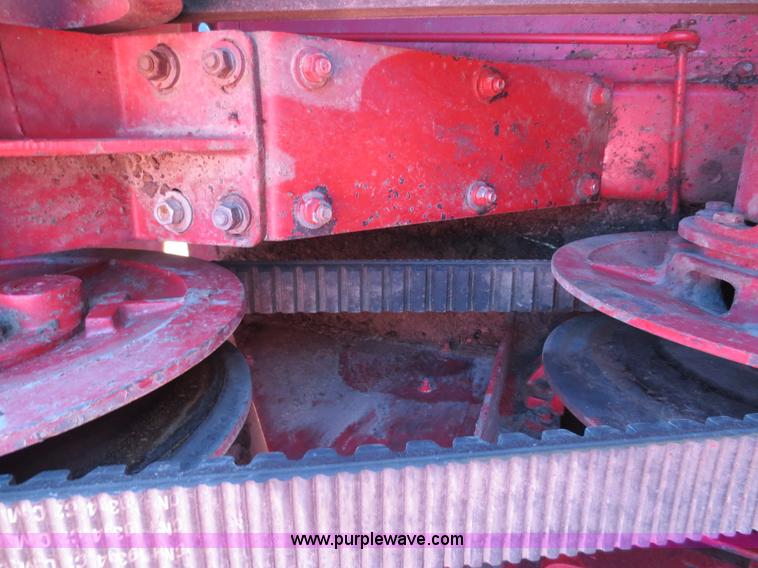 image for item F6542 1993 Case IH 1688 combine