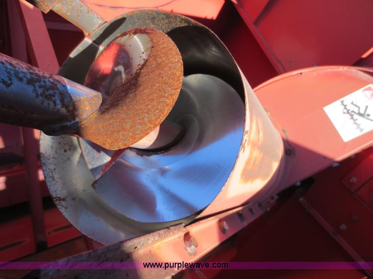 image for item F6542 1993 Case IH 1688 combine