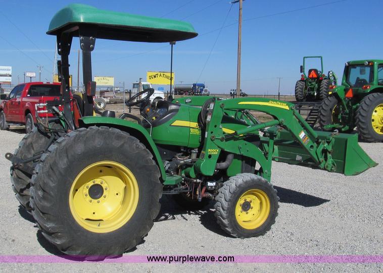 image for item G5573 2008 John Deere 4105 MFWD tractor