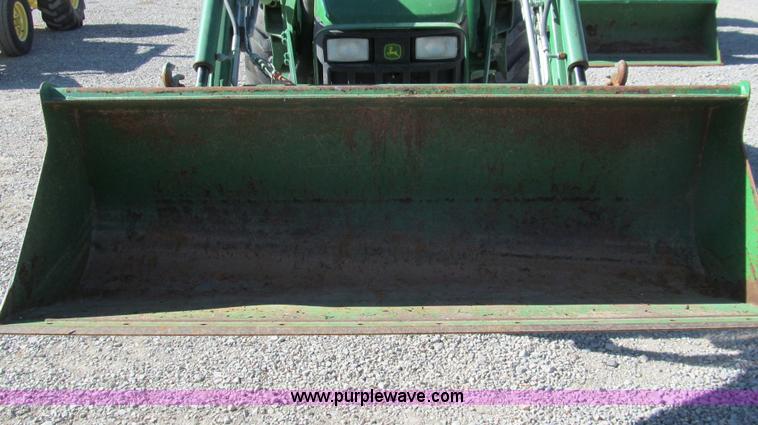 image for item G5573 2008 John Deere 4105 MFWD tractor