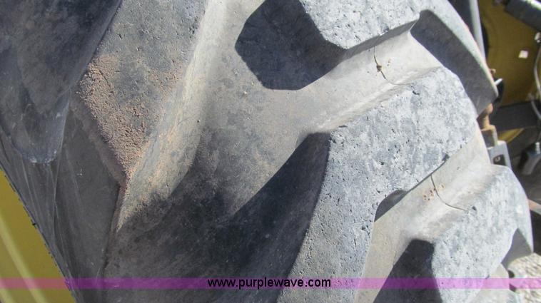 image for item G5573 2008 John Deere 4105 MFWD tractor