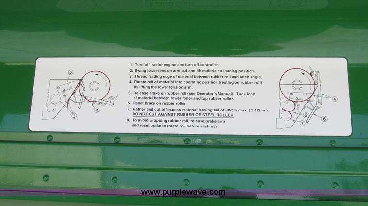 image for item G5575 2007 John Deere 568 baler