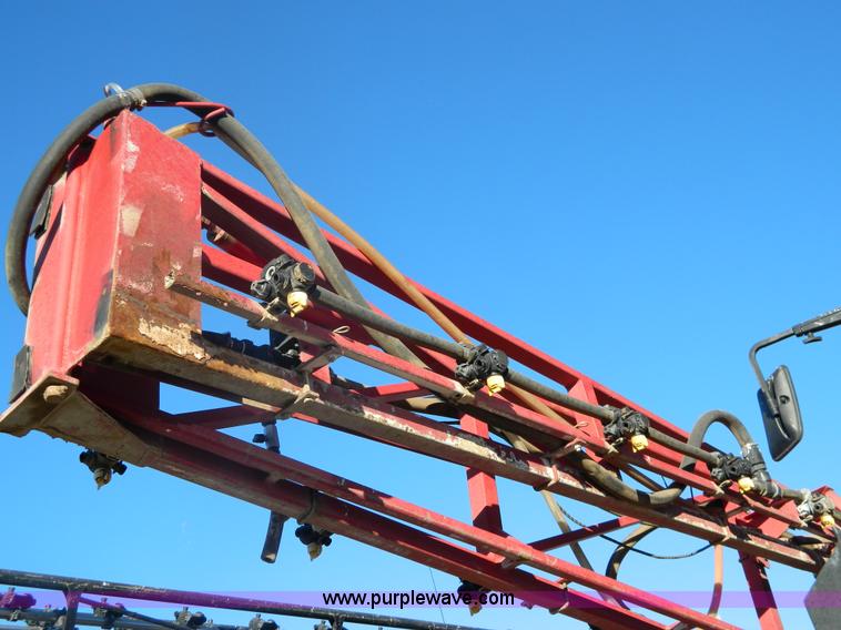 image for item G7591 1999 Case IH SPX3185 Patriot sprayer