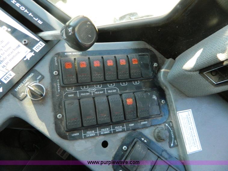 image for item G7591 1999 Case IH SPX3185 Patriot sprayer