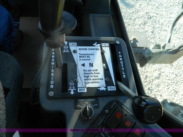 image for item G7591 1999 Case IH SPX3185 Patriot sprayer